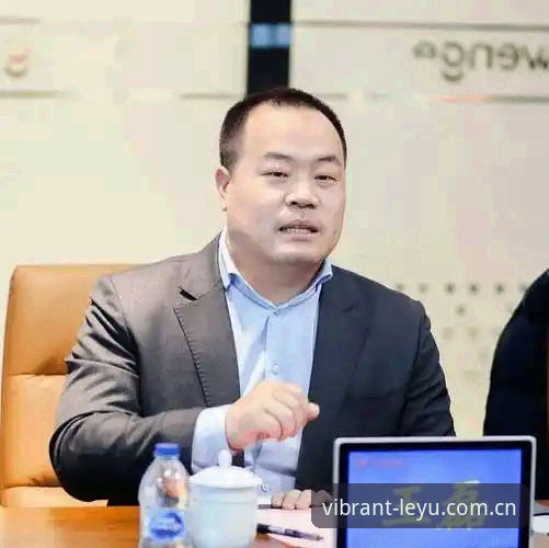 乐鱼iOS下载 8.7秒。这是用户王磊从点击leyu.cn APP下载到看到乐鱼SPORT赛事数据面板刷新的全部用时。他跟我说这个数字的时候,刚从一场联赛的深夜界面切换中抽身,手指还停在手机屏幕上。“之前用的几个平台,光加载就得二十几秒,图表出来之后比分都跳了两轮。”王磊在西安做体育自媒体,日常需要同时盯三到四场直播,实时比分和赔率浮动是他最核心的素材来源。他踩过不少坑,最头疼的就是数据延迟与界面卡顿——一次推送晚了三秒,他发出去的分析截图里,赔率已经跟场上的实际走势对不上号了。